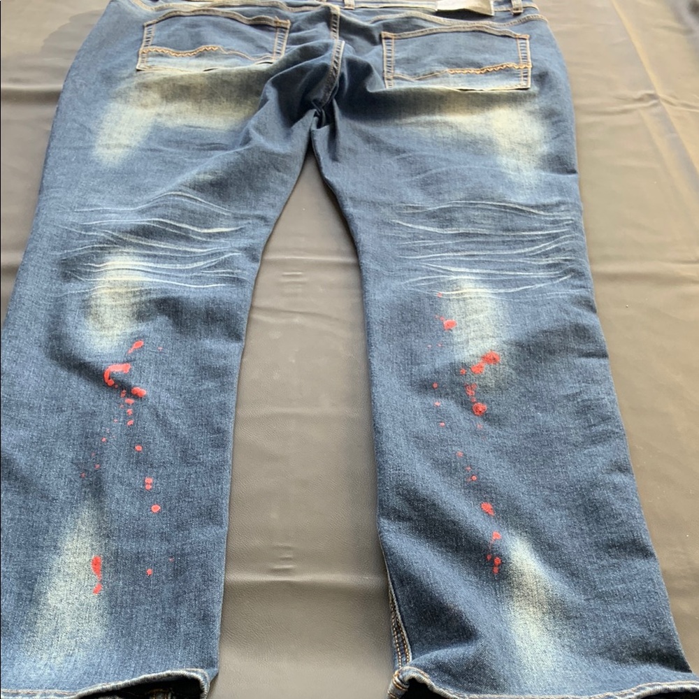 Switch Remarkable Distressed Patch Jeans 42x34 Me… - image 4